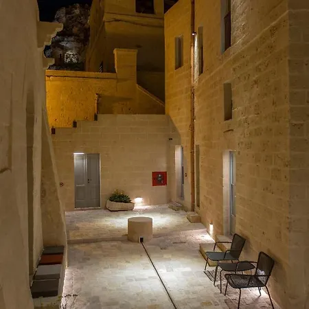 Pianelle 4* Matera