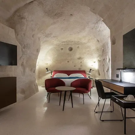 Pianelle 4* Matera
